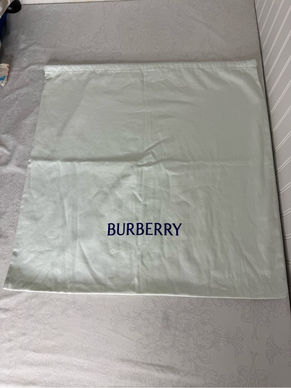 Large Burberry Cotton Dust Bag with Felt Liner